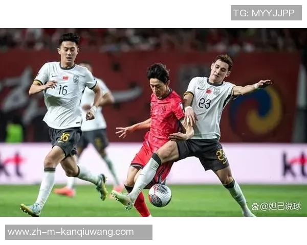 国足对阵日本或将采取五后卫阵型以增强防守力避免惨败